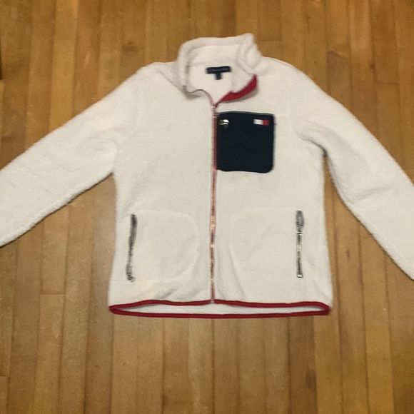 TOMMY HILFIGER
ESSENTIAL CURVE SHERPA POCKET JACKET - Picture 5 of 10